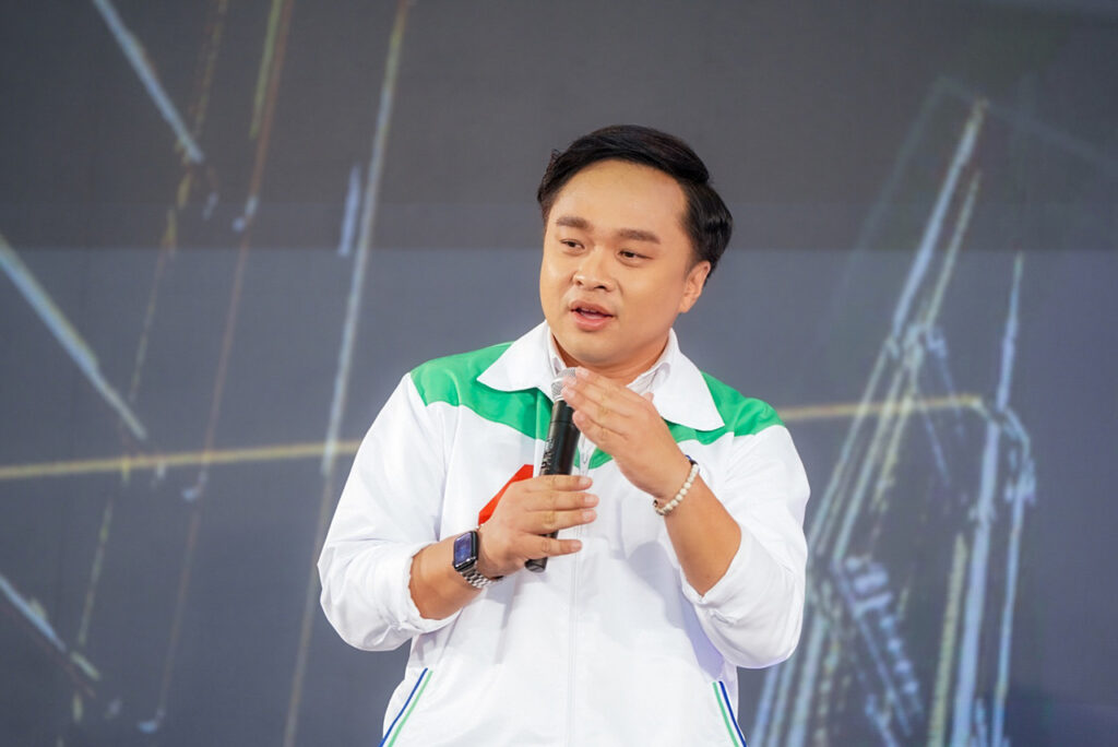 ธนากร สุภาษา