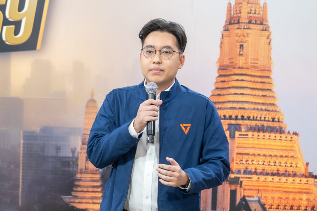 นพณัฐ มีรักษา