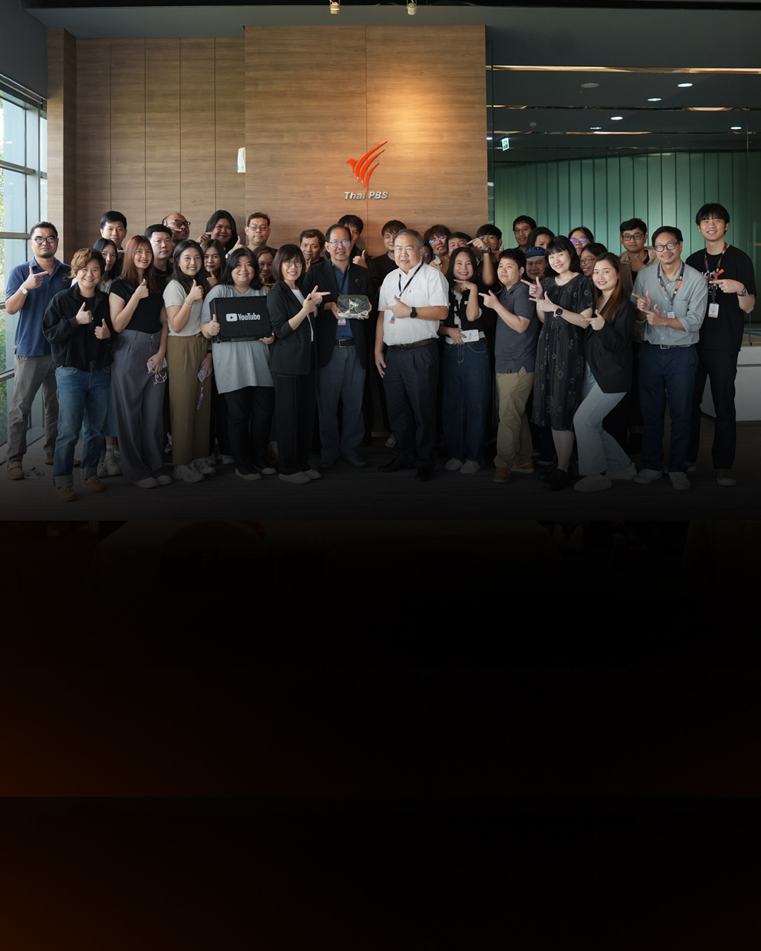 ไทยพีบีเอสรับมอบโล่เพชร YouTube Diamond Creator Award ฉลอง 10 ล้าน Subscribers