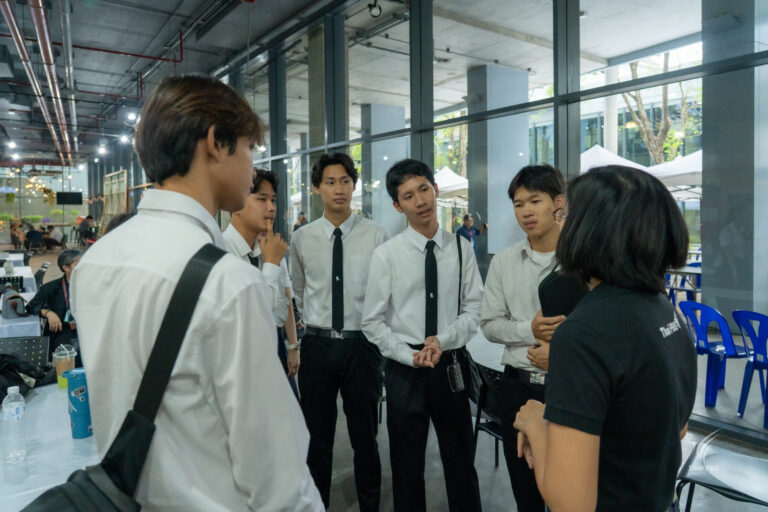 ไทยพีบีเอสต้อนรับนิสิตจุฬาฯ ศึกษาดูงานเบื้องหลังรายการ “คนสู้โรค”