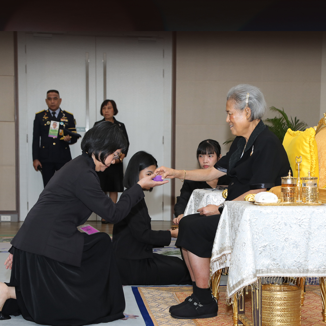 ผู้แทนไทยพีบีเอสเข้าเฝ้าฯ รับพระราชทานเข็มที่ระลึกจากสมเด็จพระกนิษฐาธิราชเจ้าฯ