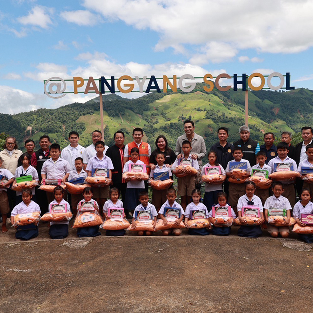 ศูนย์สื่อสารภัยพิบัติ – สถานีประชาชน ส่งต่อน้ำใจคนไทย ฟื้นฟู “บ้านปางยาง” จ.น่าน