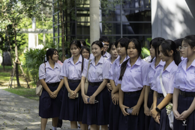 ไทยพีบีเอสเปิดพื้นที่แห่งการเรียนรู้  ต้อนรับคณะอาจารย์และนักเรียนโรงเรียนวัดป่าประดู่ สัมผัสประสบการณ์สื่อสาธารณะ   