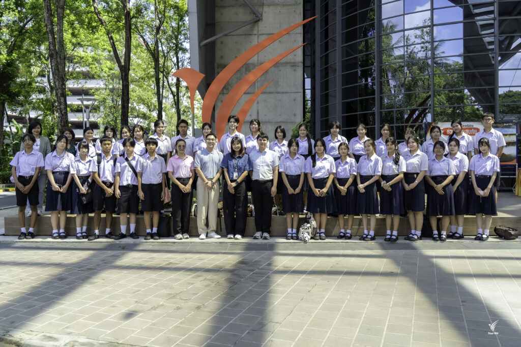 ไทยพีบีเอสเปิดพื้นที่แห่งการเรียนรู้  ต้อนรับคณะอาจารย์และนักเรียนโรงเรียนวัดป่าประดู่ สัมผัสประสบการณ์สื่อสาธารณะ   